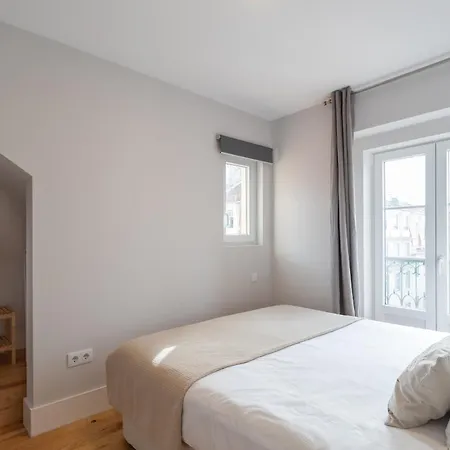 Santa Justa 24 Lisbon Downtown Apartment Room photo