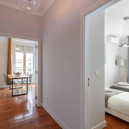 Santa Justa 24 Lisbon Downtown Apartment Room photo