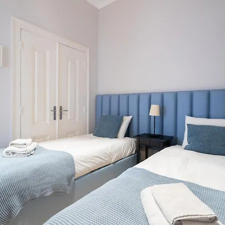 Santa Justa 24 Lisbon Downtown Apartment Room photo